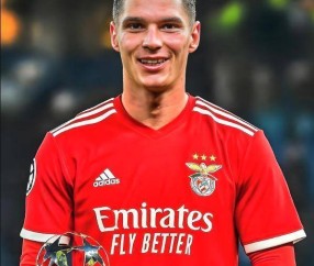 穆里尼奥这次堵大了！本菲卡队史最贵引援，是打前腰，还是打左边锋？